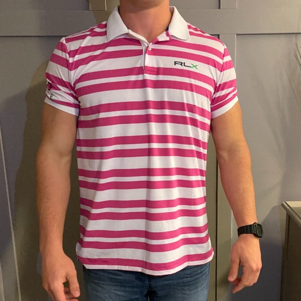 Men’s golf shirt size large